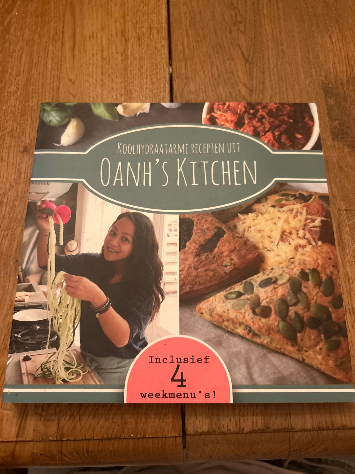 Koolhydraatarme recepten uit Oanh's Kitchen, Voorgerechten en Soepen, Ophalen of Verzenden, Zo goed als nieuw, Overige gebieden