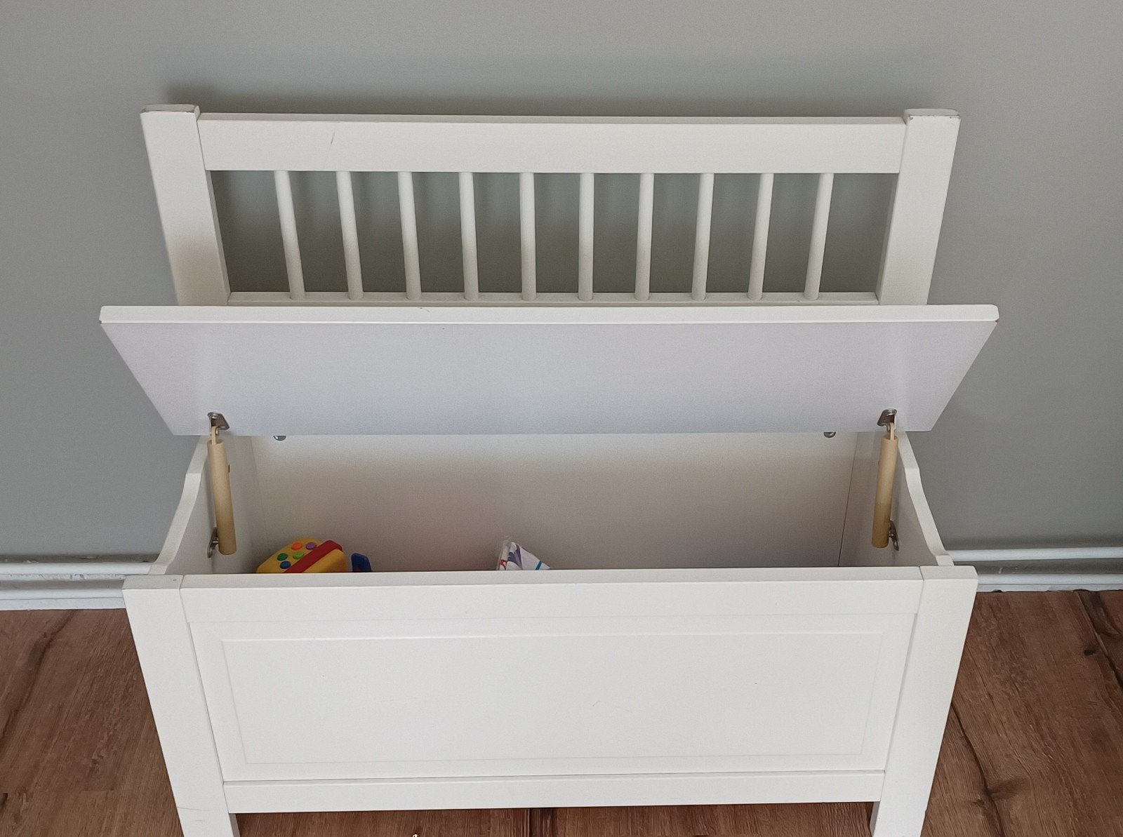 Kinderbankje, Ophalen