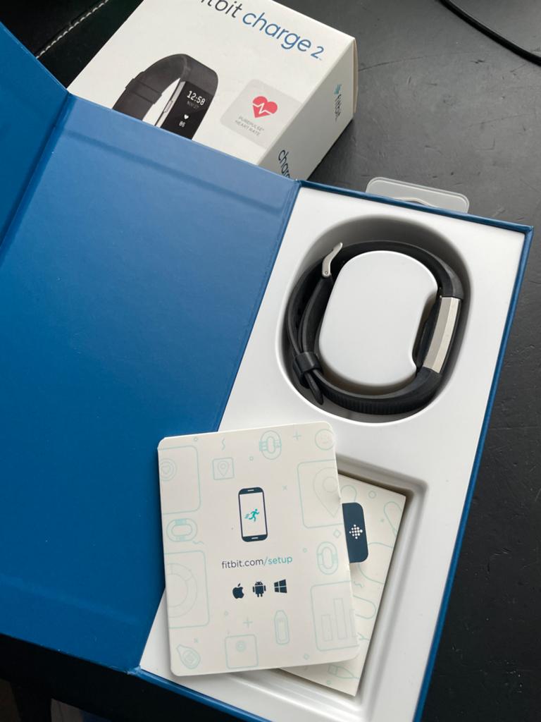 Fitbit Charge 2 Hartslag + Fitness Wristband Zwart, Sport en Fitness, Hartslagmeters, Zo goed als nieuw, Overige merken, Ophalen
