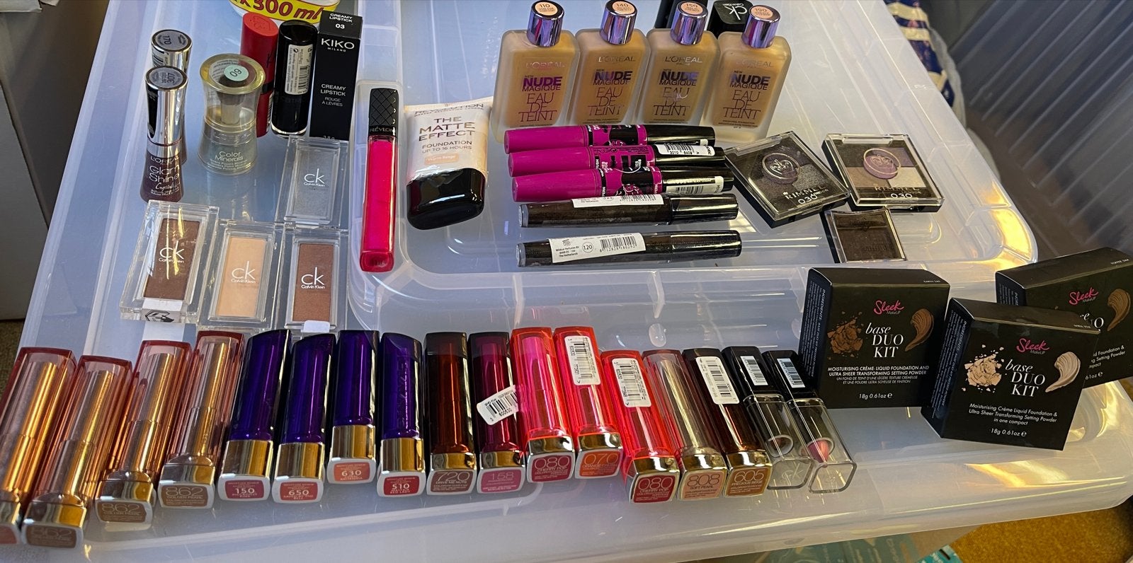 Grote make-up set: lipsticks, foundations, oogschaduw, Ophalen, Overige kleuren, Gehele gezicht, Nieuw