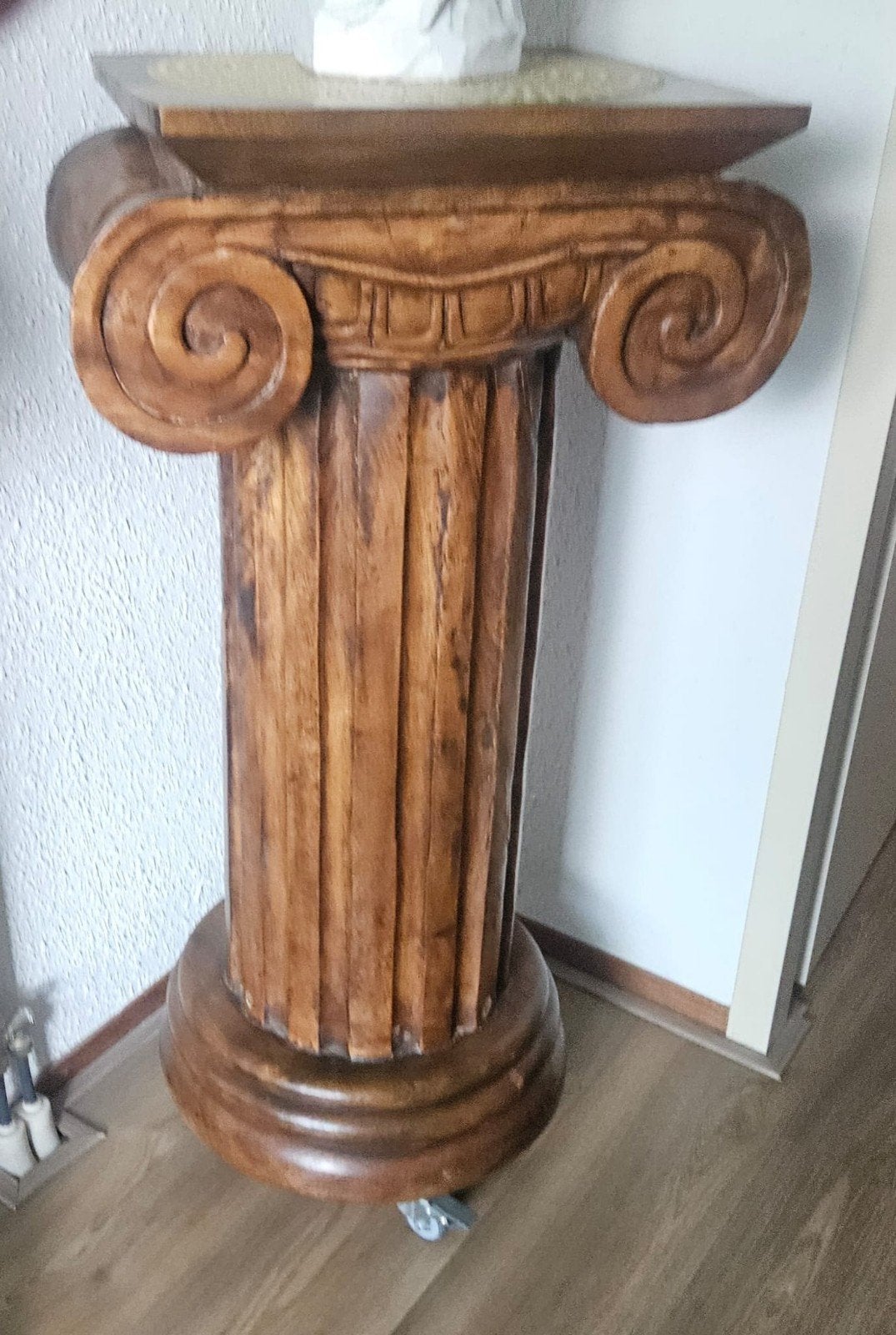 massief houten zuil, Ophalen, Zo goed als nieuw