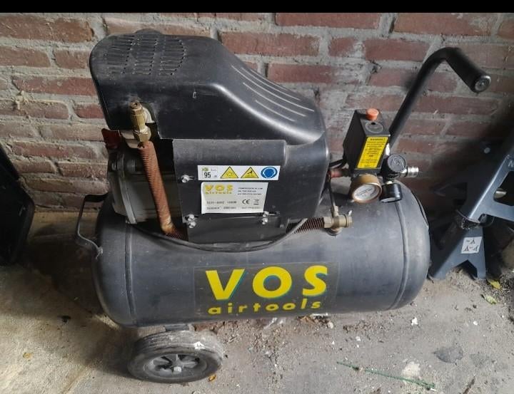 Compressor, Ophalen, Gebruikt, Minder dan 200 liter/min