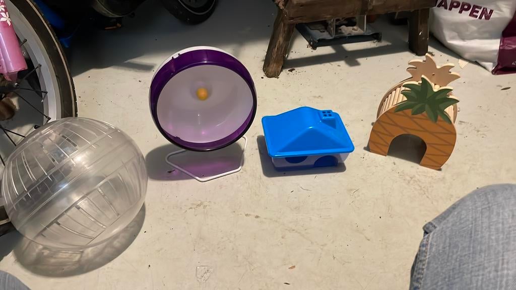Hamsterspullen, Ophalen, Zo goed als nieuw, Speelgoed