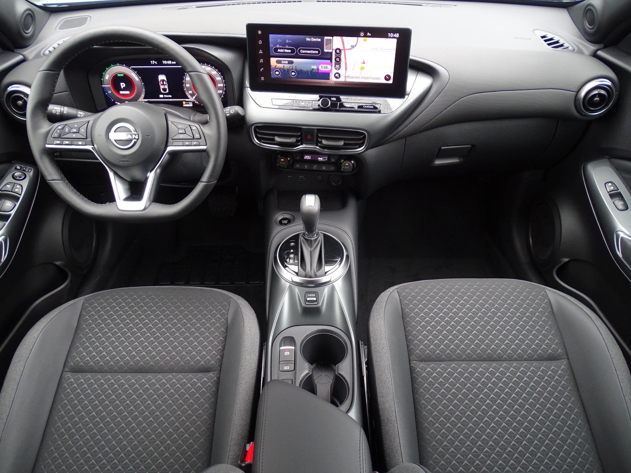 Nissan Juke 1.6 Hybrid N-Connecta | DEMO | COLD PACK / METAL, Auto's, Nissan, Stof, Met garantie (alle), Origineel Nederlands