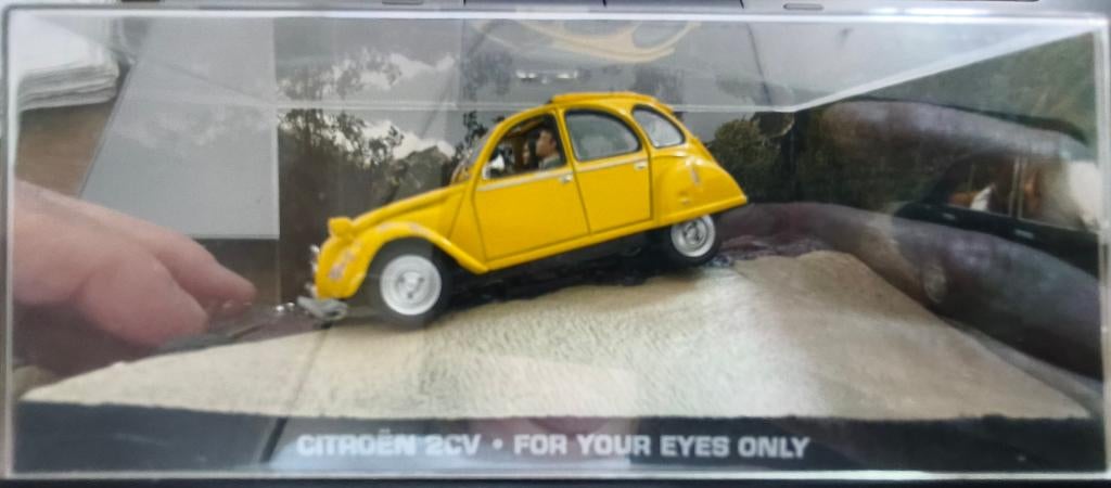 Fantastische auto schaalmodellen 20 stuks James Bondfilms, Ophalen of Verzenden, Zo goed als nieuw