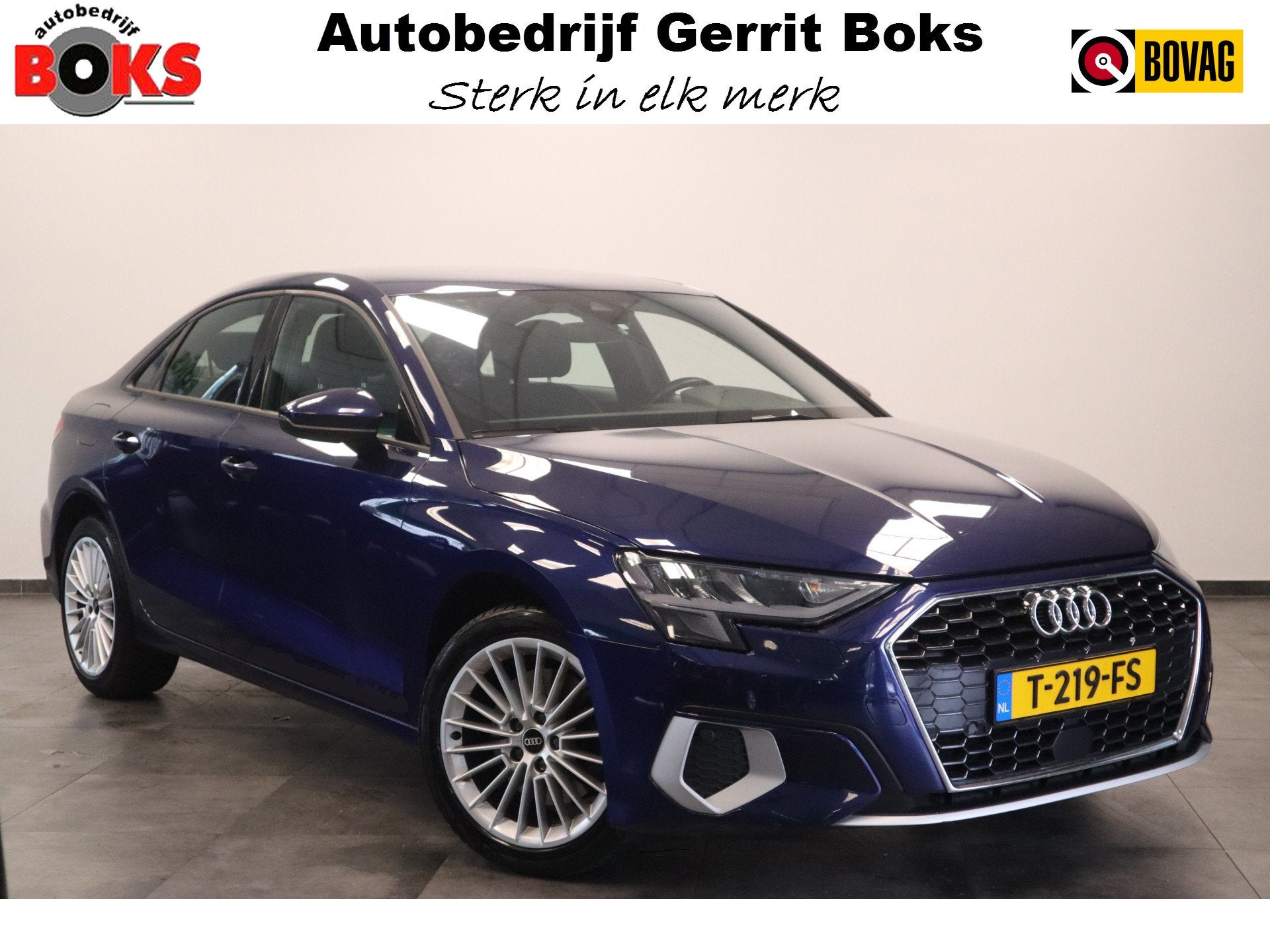 Audi A3 Limousine 30 TFSI Pro Line Navigatie Carplay Clima C, Stof, Met garantie (alle), Blauw, Automatische klimaatregeling