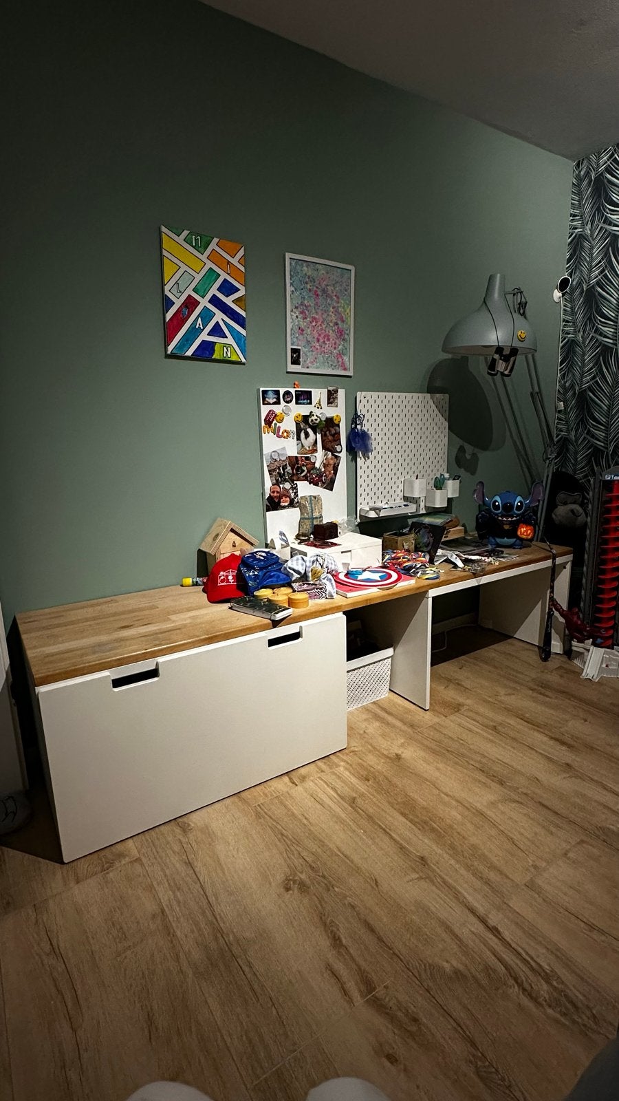 Kinder speelbureau met opbergruimte, Ophalen, Gebruikt, Tafel(s)
