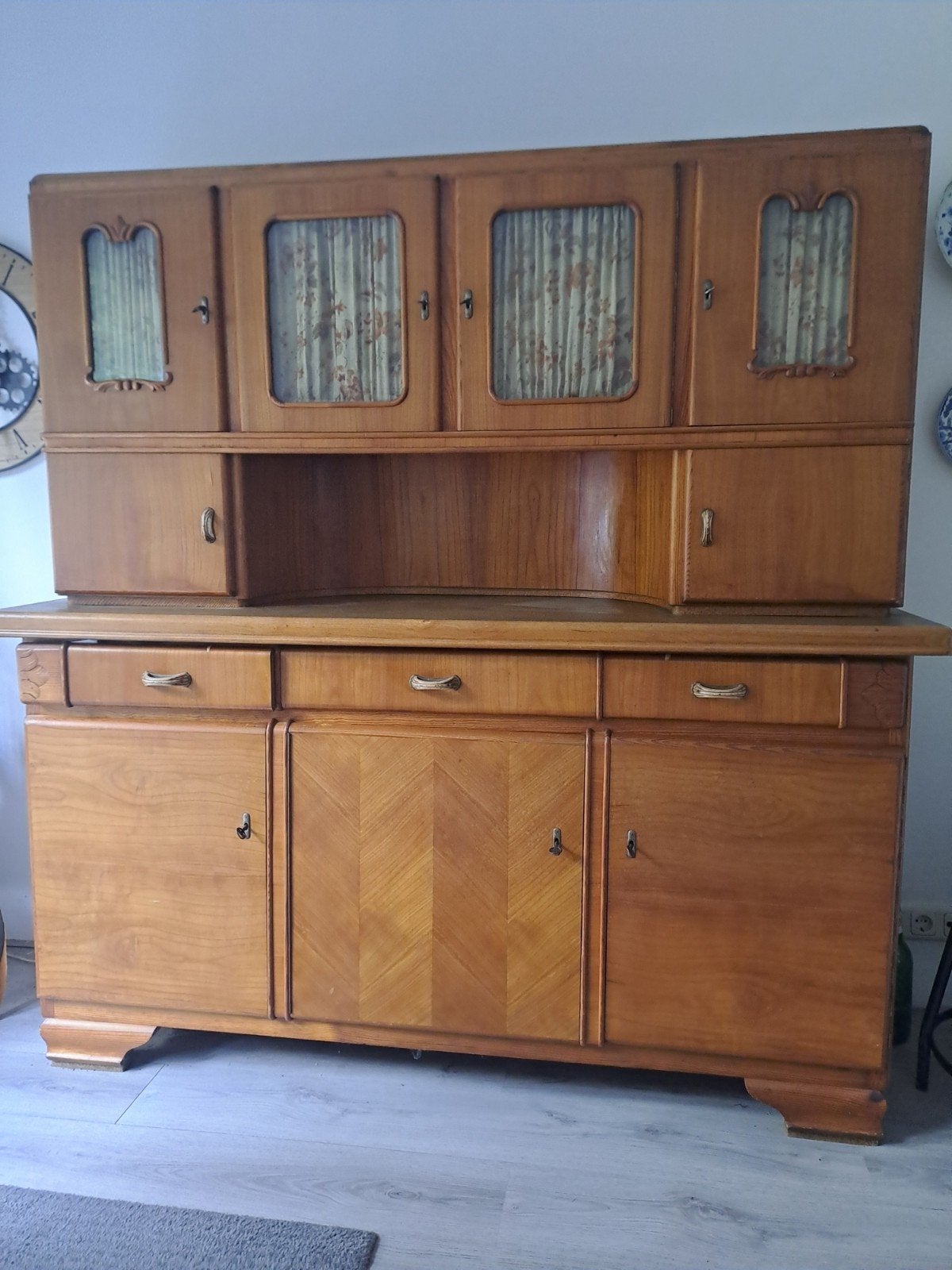 Vintage houten buffetkast met glazen lades, Ophalen, Gebruikt, 150 tot 200 cm, 150 tot 200 cm