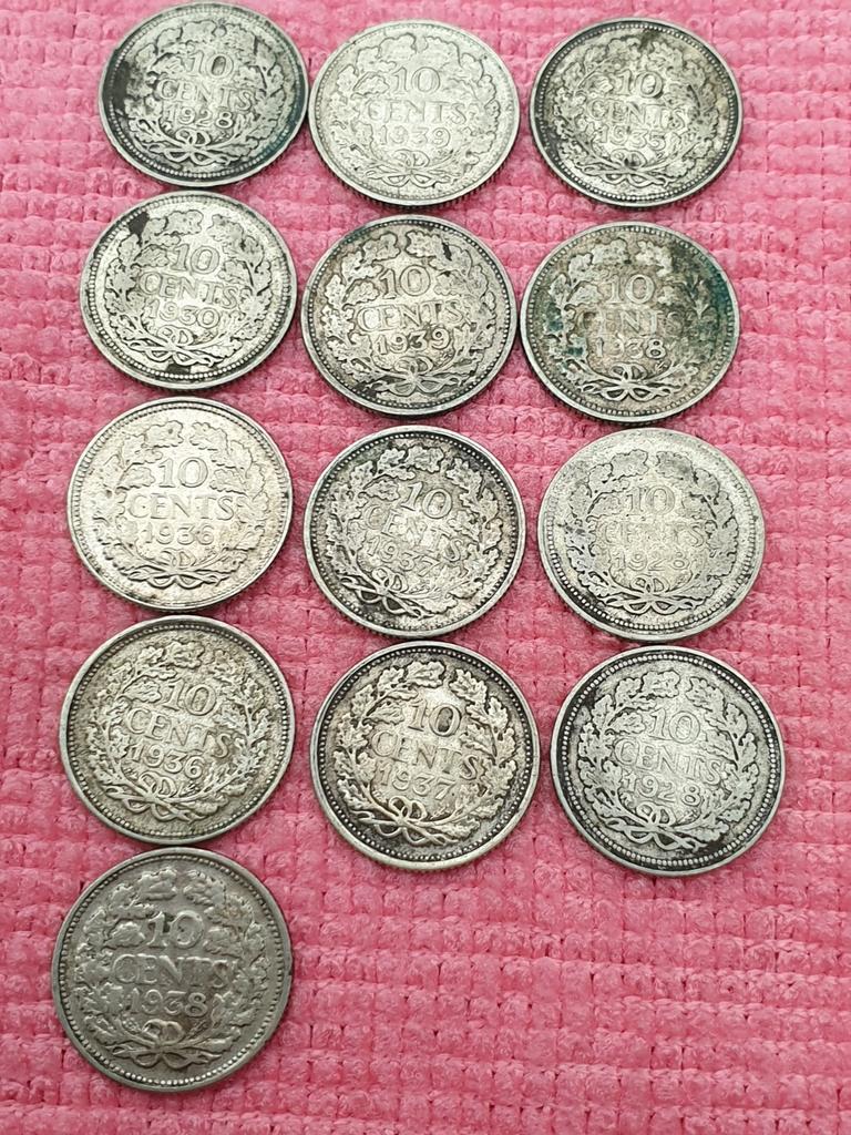 13 zilveren Wilhelmina dubbeltjes, Ophalen of Verzenden, Overige landen, 10 cent