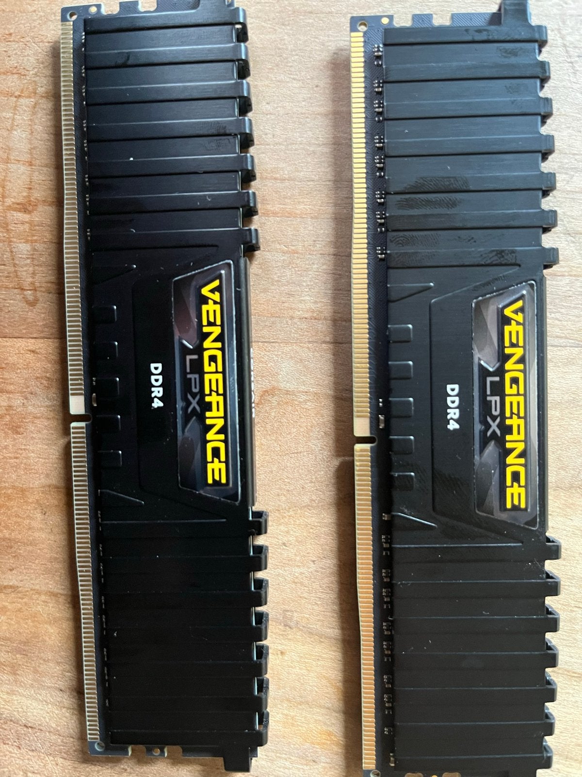 Corsair Vengeance LPX DDR4 2x8GB 3200MHz RAM Geheugen, Gebruikt, DDR4, Ophalen of Verzenden, Desktop