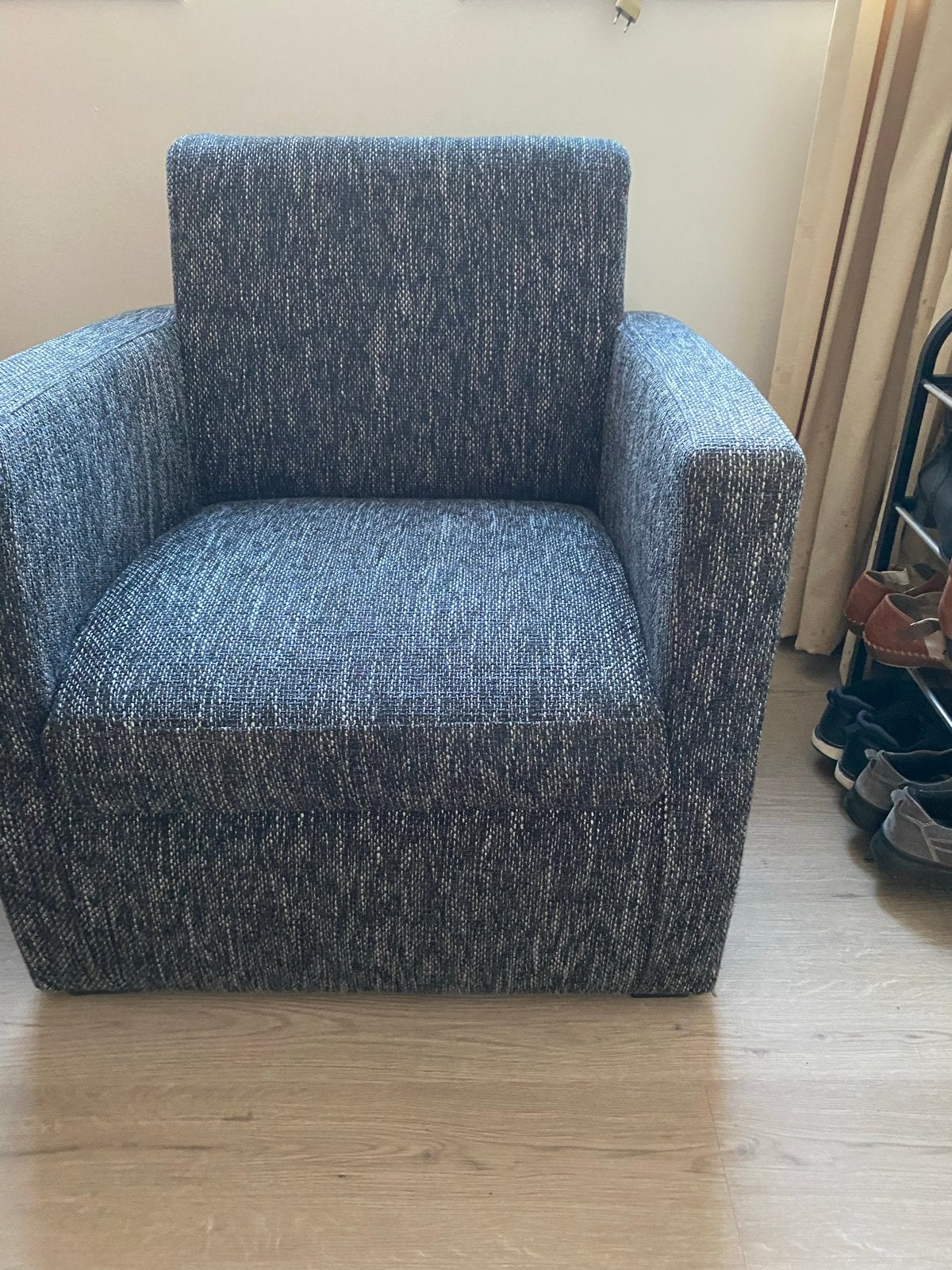Comfortabele fauteuil, gratis af te halen, Huis en Inrichting, Fauteuils, Ophalen of Verzenden, Gebruikt, Stof, 75 tot 100 cm
