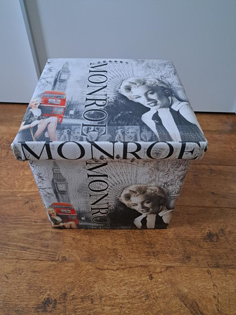 Poef Marilyn Monroe Opbergbox Voetenbank, Modern, Retro, Gebruikt, Vierkant, Ophalen of Verzenden