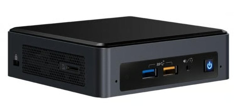 NUC8i5BEK met 240 GB NVME / 16 GB RAM, Gebruikt, Intel Core i5-8259U, Intel NUC, Ophalen of Verzenden