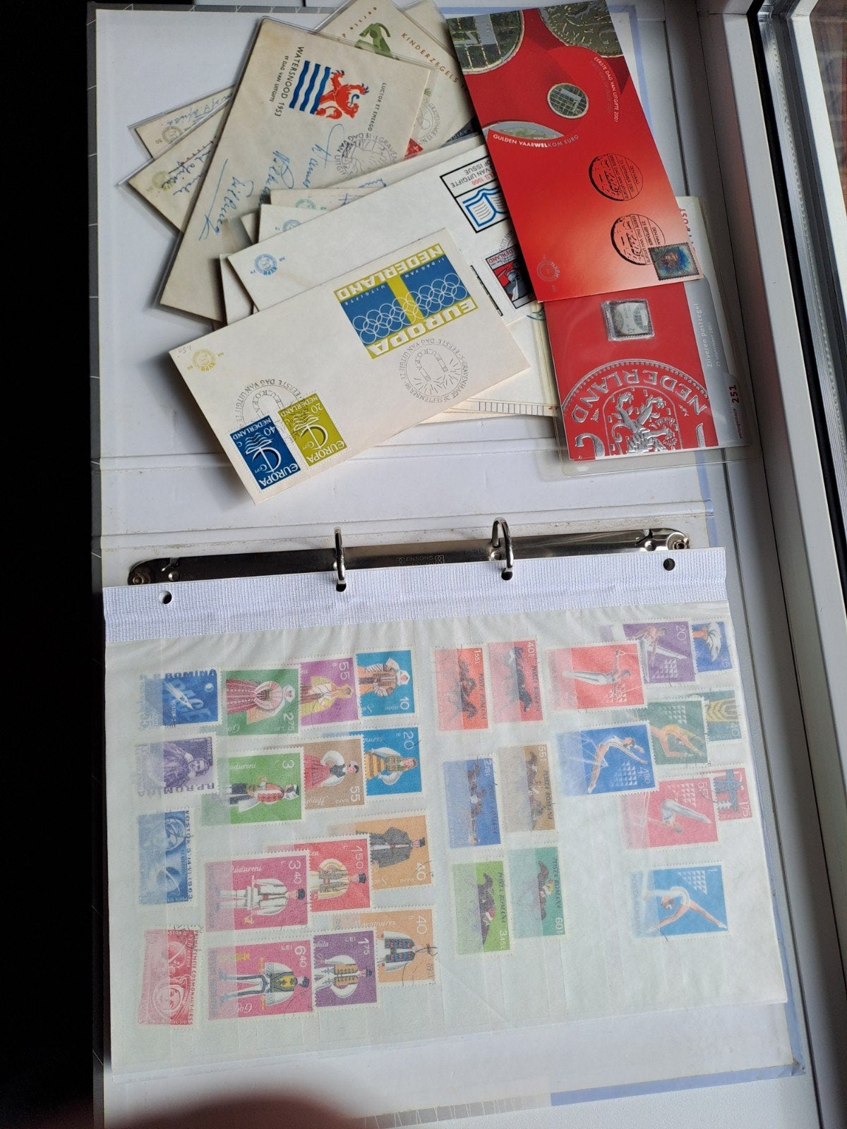 Partij postzegels en 1e dag enveloppen., Ophalen of Verzenden, Nederland en Buitenland