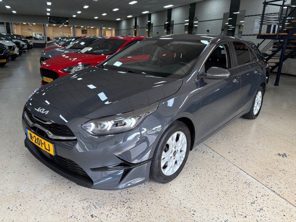 Kia CEED 1.0 T-GDI MHEV Digi Dashbord Leder Verwarmd Stoel S, 1272 kg, Gebruikt, Huisgarantie, Met garantie (alle)