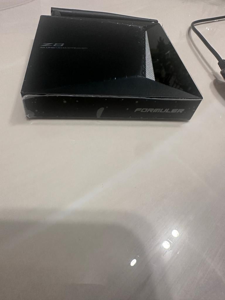 Formuler Z8 IPTV 4K UHD Media Streamer Android, Ophalen of Verzenden, Zo goed als nieuw, Minder dan 500 GB