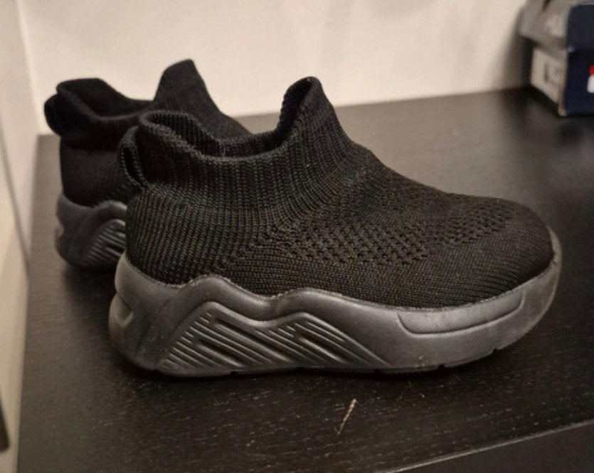 Zwarte sok sneakers - gedragen, nog erg netjes, Ophalen of Verzenden