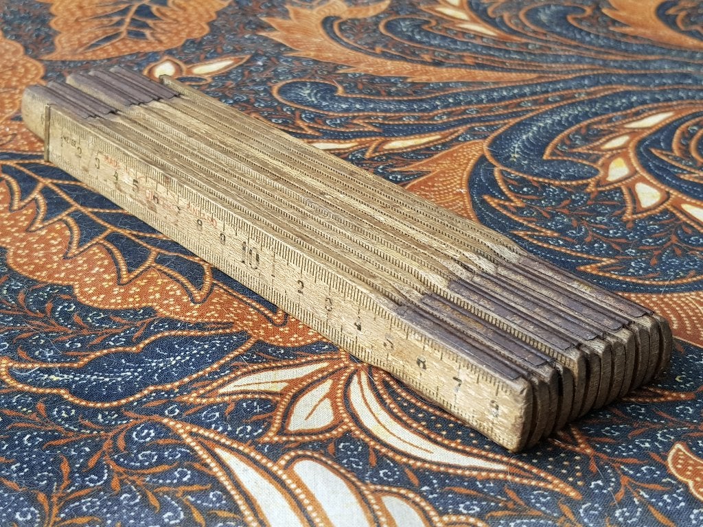 Mooie antieke meetlat uit Engeland in cm en inch 200 cm., Antiek en Kunst, Ophalen of Verzenden