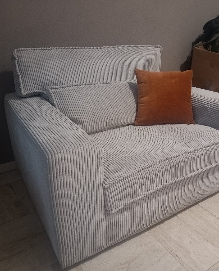 Stijlvolle Famanti Loveseat in absolute topstaat, Huis en Inrichting, Ophalen, 75 tot 100 cm, Zo goed als nieuw, 100 tot 125 cm