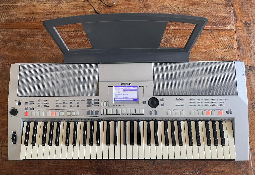 Yamaha PSR-S500 keyboard, Ophalen, Yamaha, Aanslaggevoelig, 61 toetsen