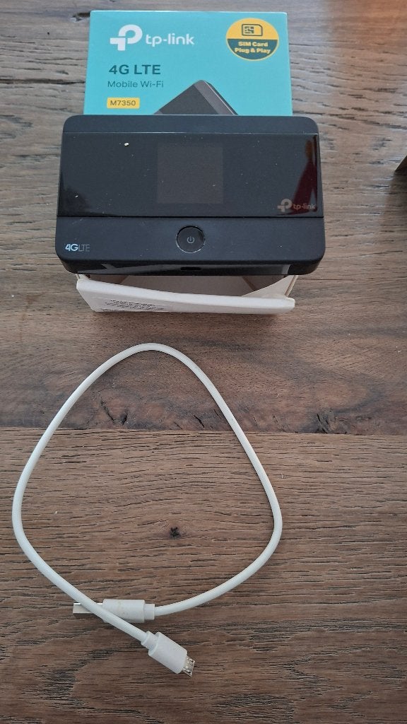mifi router, Computers en Software, Routers en Modems, Ophalen of Verzenden, Zo goed als nieuw, Router