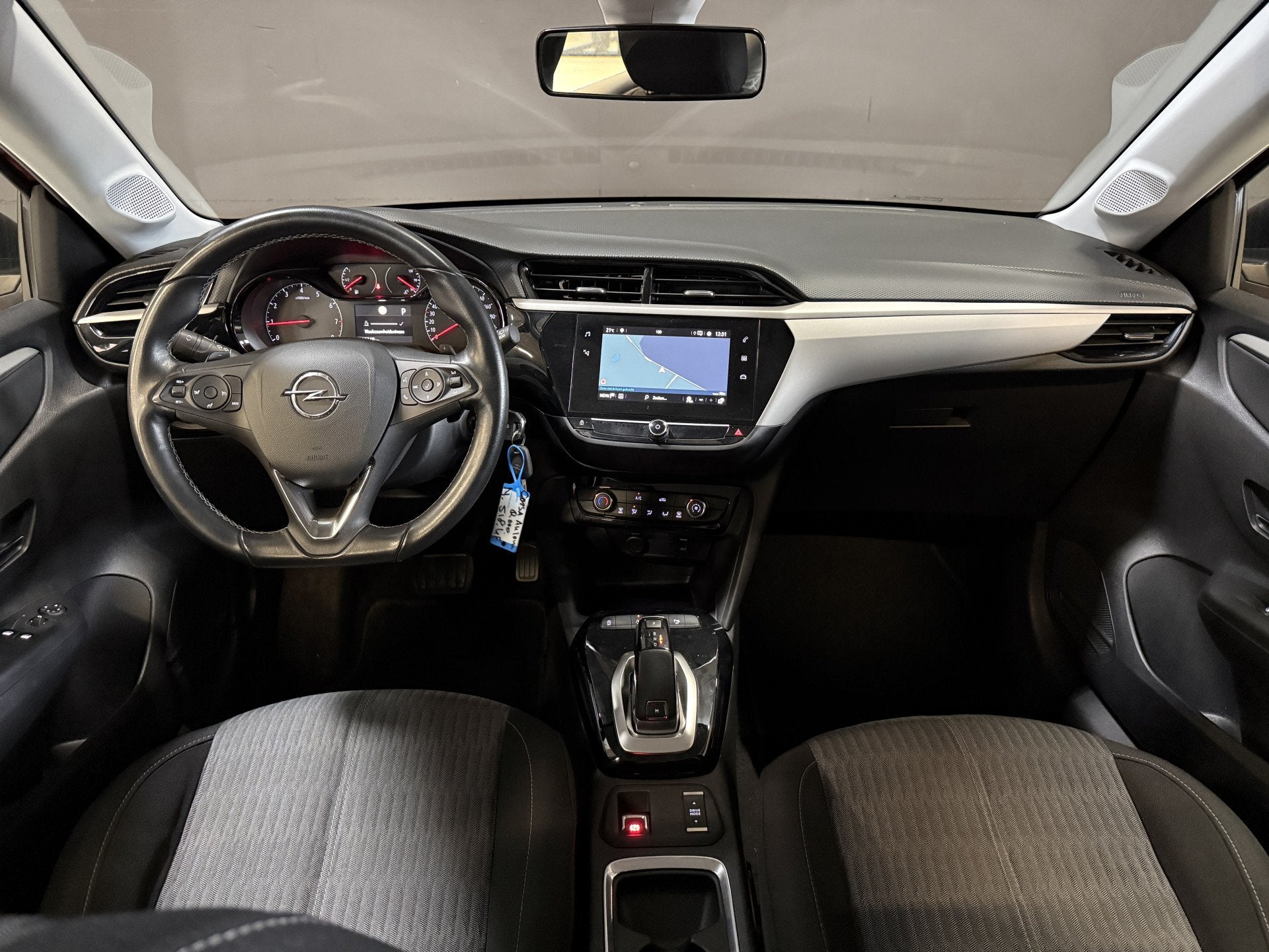 Opel Corsa 1.2 Edition 100PK Automaat | Carplay | NL Auto |, Origineel Nederlands, 3 cilinders, Onderhoudsboekje, Hatchback