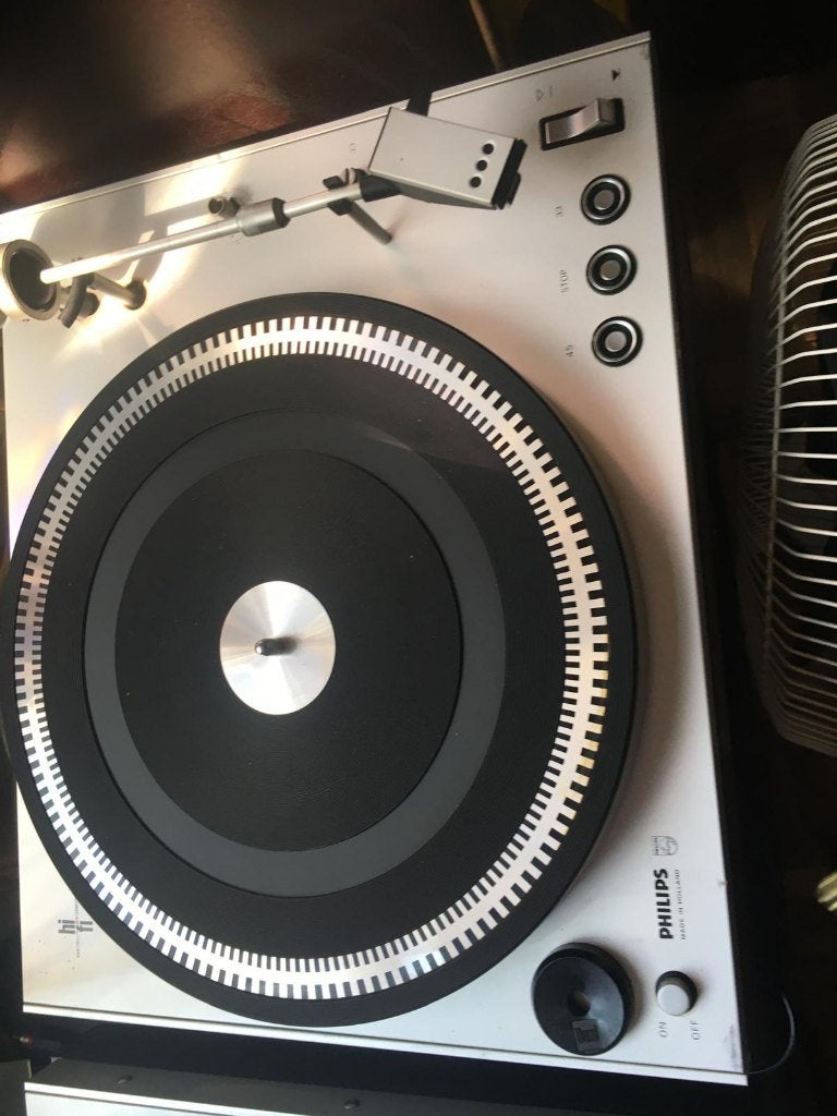 4 defecte 212 Platenspelers .In 1 koop.130,-, Audio, Tv en Foto, Platenspelers, Gebruikt, Platenspeler, Philips, Ophalen