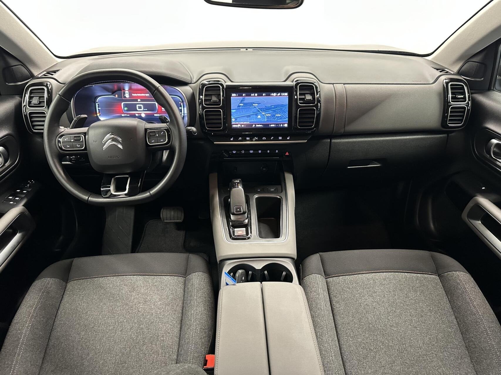 Citroen C5 Aircross 1.2 PureTech Business CAMERA NAVI CARPLA, Auto's, Citroën, Gebruikt, Euro 6, 1199 cc, Met garantie (alle)