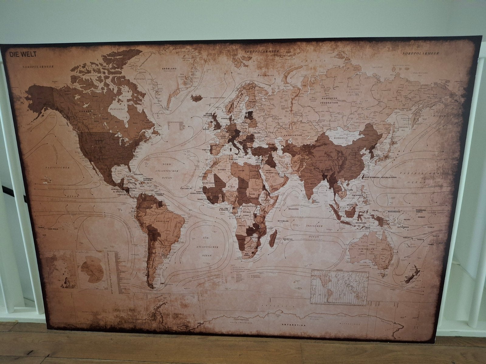 Wereldkaart op hout, Huis en Inrichting, Woonaccessoires | Schilderijen, Tekeningen en Foto's, Ophalen, Gebruikt, 125 cm of meer