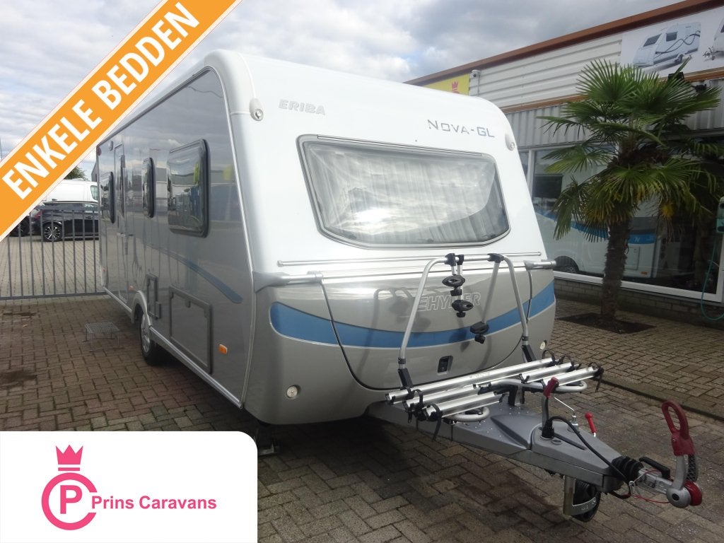 Eriba Nova 530 Met Mover en Luifel, Rondzit, 7 tot 8 meter, Bedrijf, Eriba