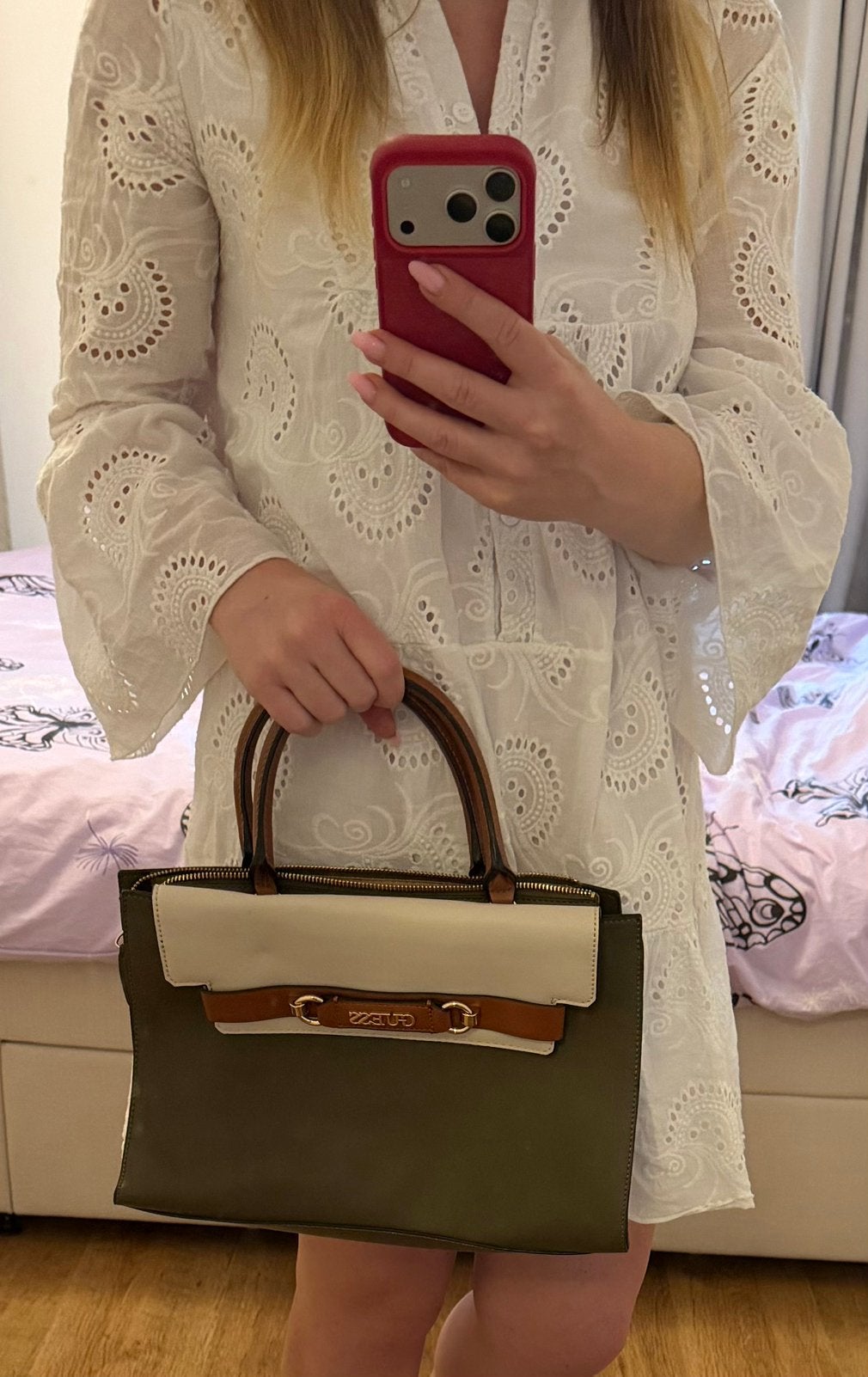 Guess bag green beige, Sieraden, Tassen en Uiterlijk, Ophalen of Verzenden, Zo goed als nieuw, Beige, Handtas