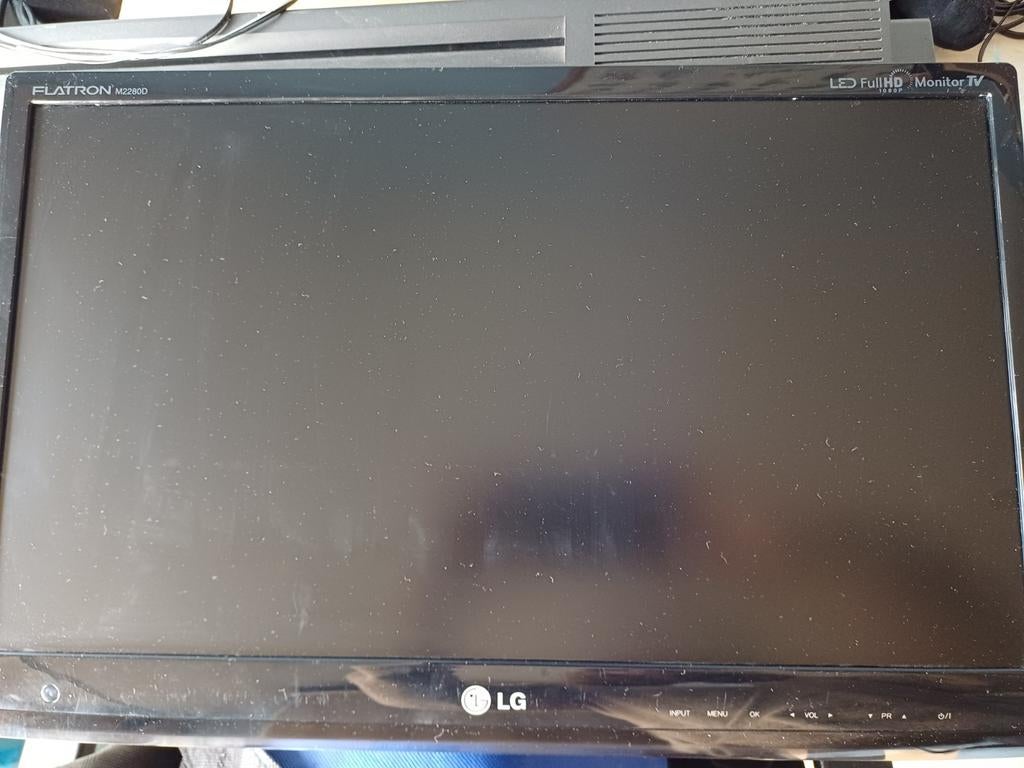 LG Flatron M2280D LED Full HD Monitor TV - Zeer Goede Staat, LED, 50 Hz, Ophalen of Verzenden, Zo goed als nieuw