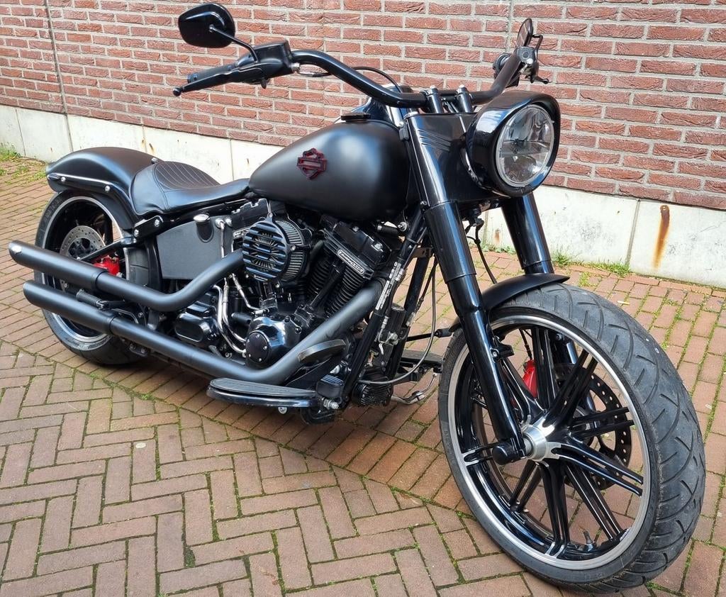 HARLEY-DAVIDSON SOFTAIL SLIM S FLSS (bj 2016), 2 cilinders, HARLEY-DAVIDSON, Bedrijf, Meer dan 35 kW