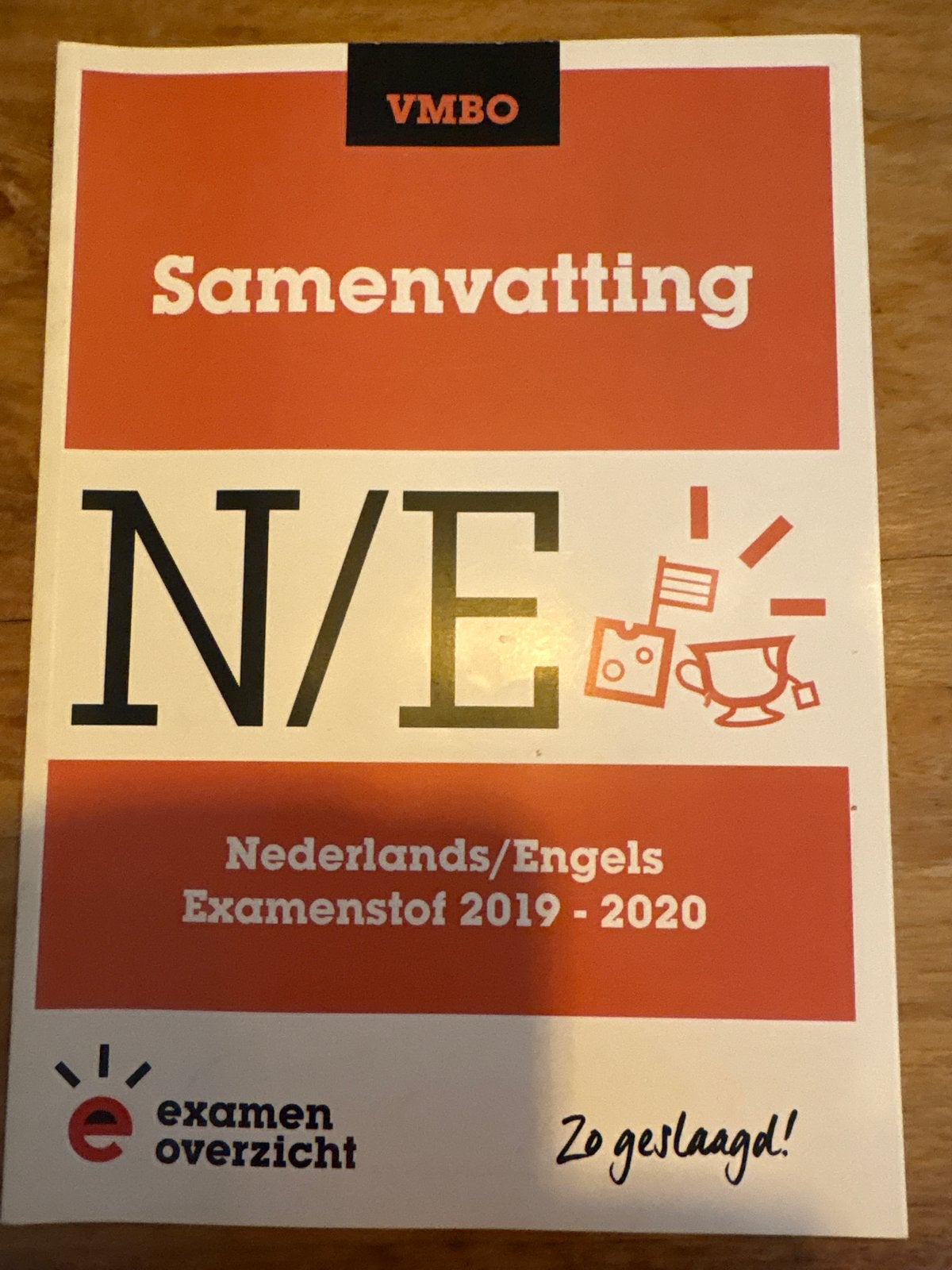VMBO Samenvatting Nederlands/Engels Examenstof 2019-2020, Ophalen of Verzenden, Zo goed als nieuw, VMBO, Nederlands