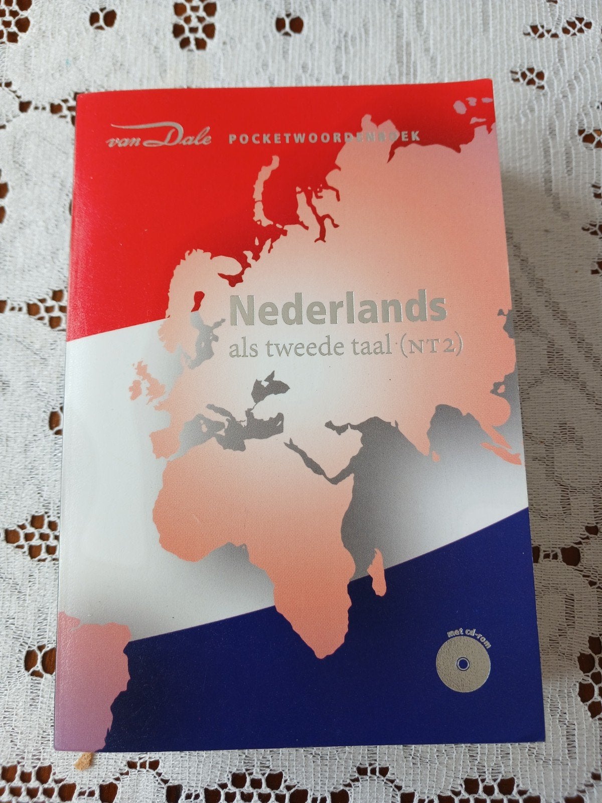 Van Dale Pocketwoordenboek Nederlands als tweede taal (NT2), Onbekend, Nederlands, Ophalen of Verzenden, Zo goed als nieuw