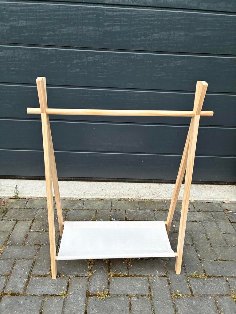 Nieuwe houten kledingrek / kapstok in doos, Ophalen, Zo goed als nieuw