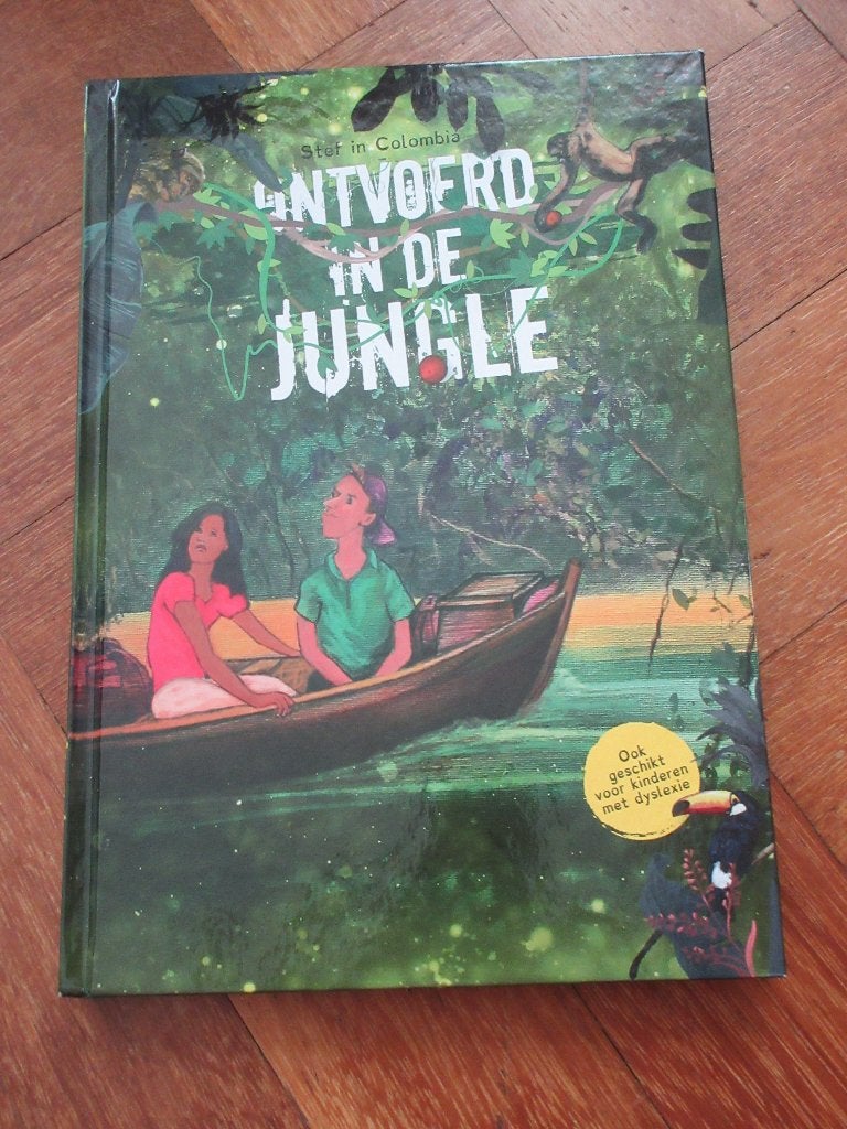 Ontvoerd in de jungle ( dyslexie ), Boeken, Ophalen of Verzenden, Gelezen, Fictie algemeen