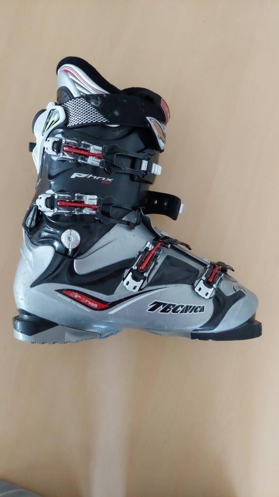 Ski schoenen Tecnica maat 43/44 moet weg!!!!, Sport en Fitness, Skiën en Langlaufen, Zo goed als nieuw, Ski's, Skiën, Overige merken