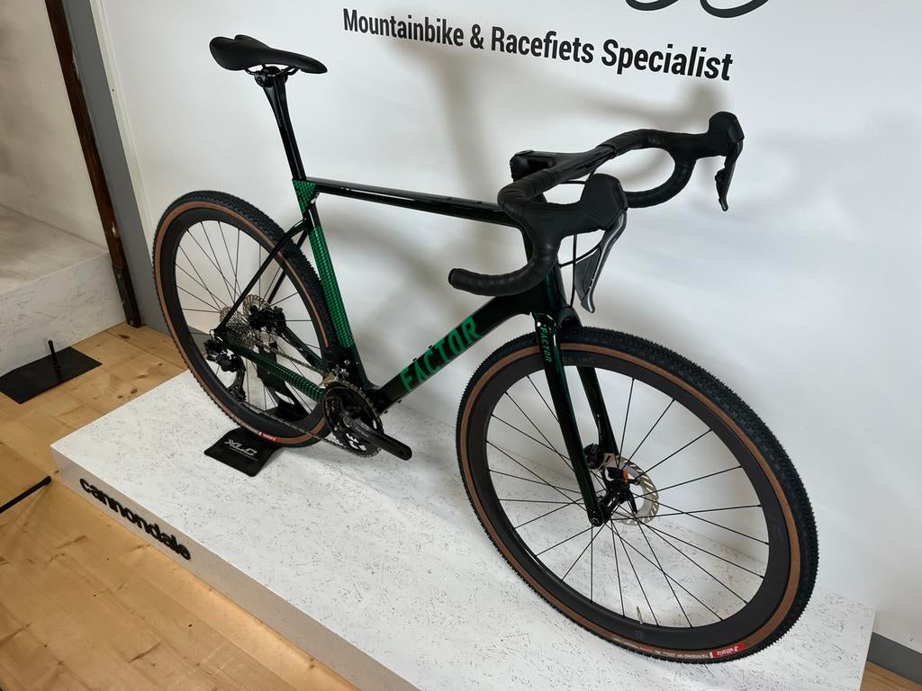 Nieuwe Factor LS gravelbike Black inc Shimnao GRX Di2 2x12, Fietsen en Brommers, Fietsen | Racefietsen, 28 inch, Carbon, Heren