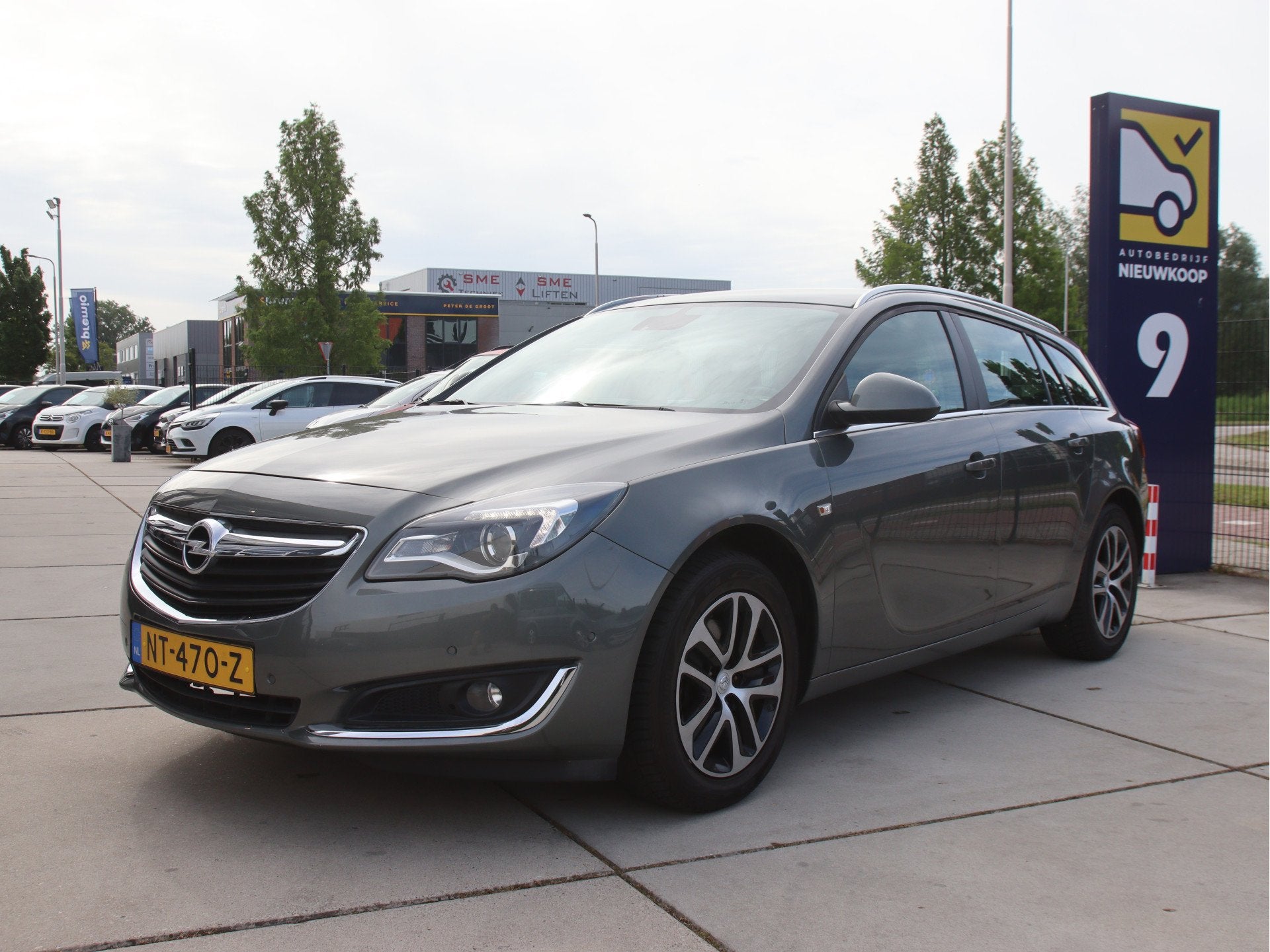 Opel Insignia Sports Tourer 1.6 T Edition Carplay, Trekhaak,, Auto's, Opel, Gebruikt, Euro 6, 4 cilinders, Handgeschakeld