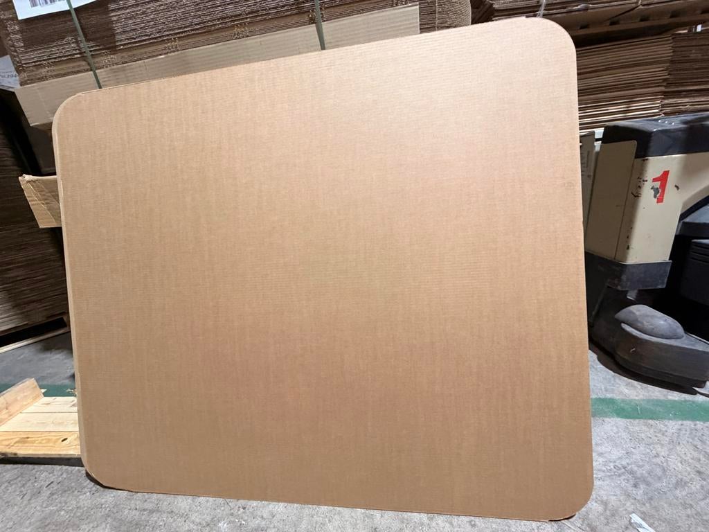 golfkarton platen 130x110 cm, 3mm dik,, Ophalen
