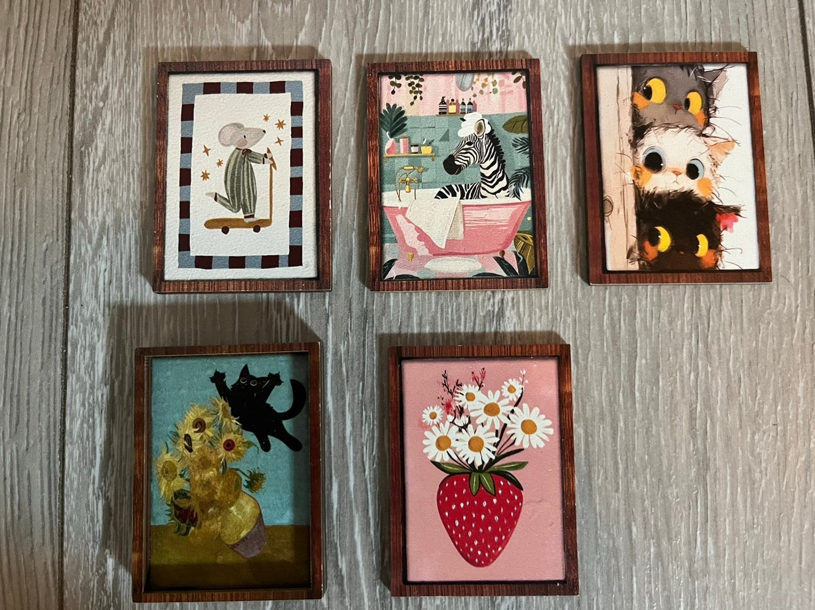 Schilderij poppen/ maileg huis stuk 2,00 incl verzendkosten, Verzamelen, Poppenhuizen en Toebehoren, Ophalen, Nieuw, Poppenhuis