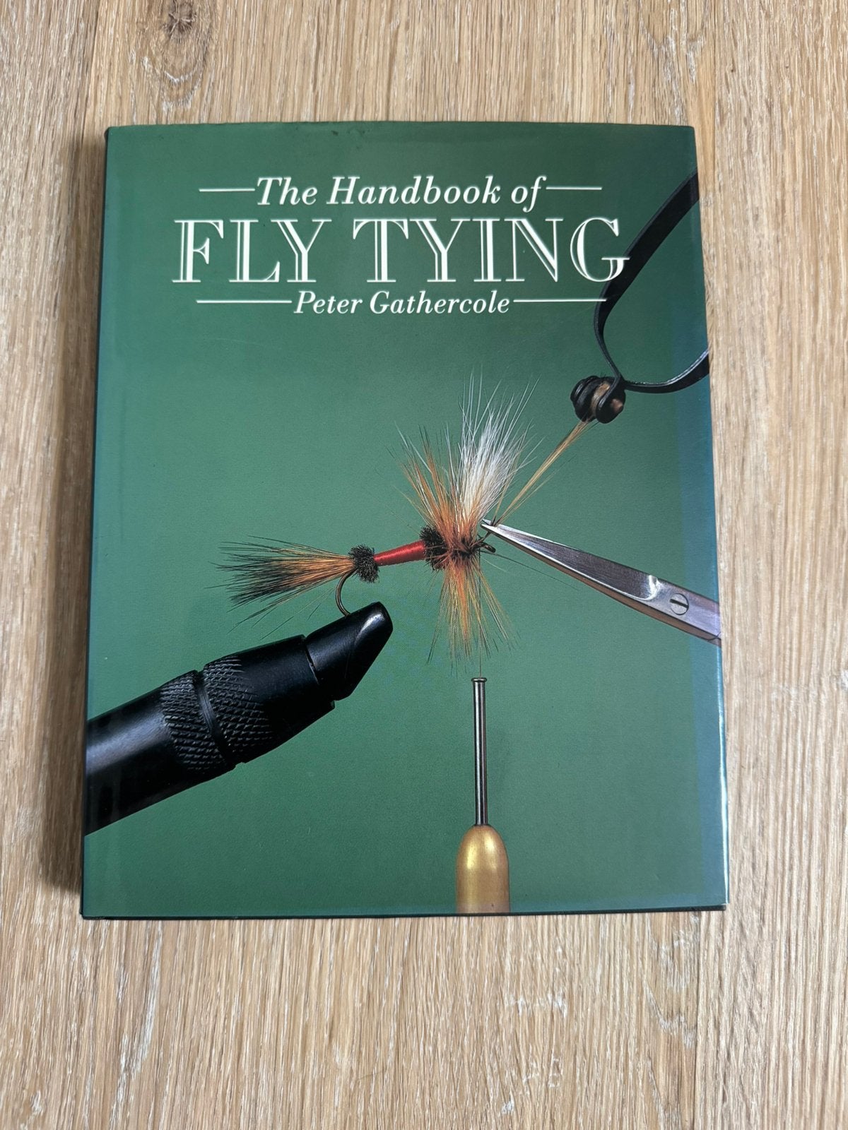 The Handbook of Fly Tying, Ophalen of Verzenden, Zo goed als nieuw, Overige typen