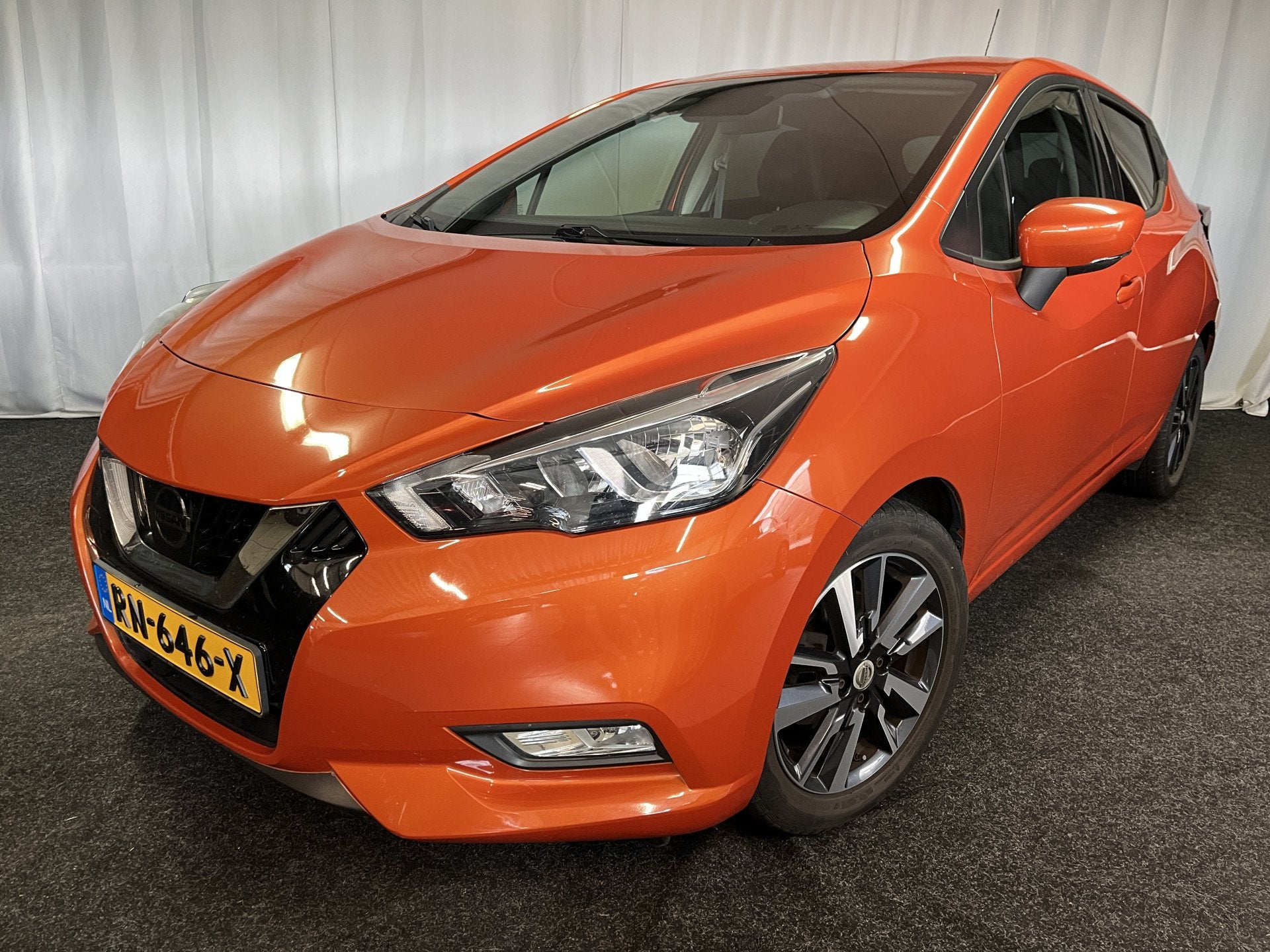 Nissan Micra 0.9 IG-T N-Connecta ECC/CAMERA/CRUISE/DAB/TREKH, Voorwielaandrijving, 898 cc, Stof, Met garantie (alle)