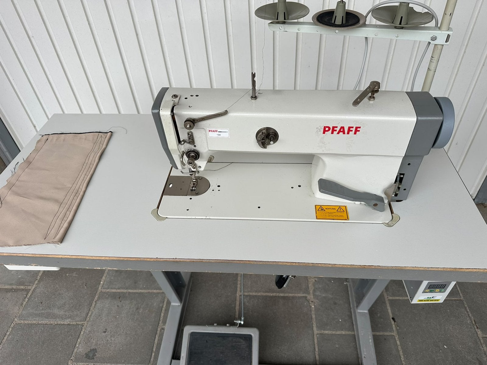 Industrie naaimachine pfaff, Ophalen of Verzenden, Naaimachine, Industrieel, Gebruikt