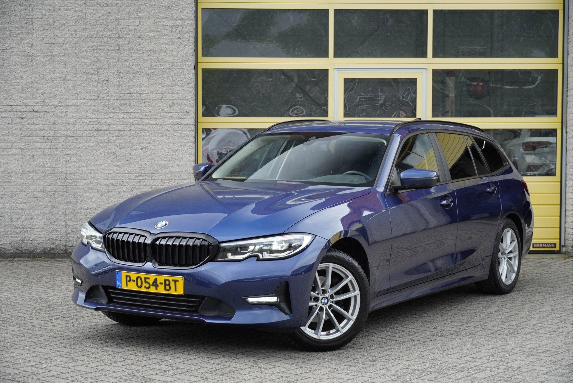BMW 3 Serie Touring 318i Automaat! Business Edition Plus BJ2, Auto's, Automaat, 1998 cc, Achterwielaandrijving, Gebruikt