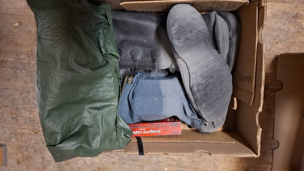 KL / KLU kleding, schoenen & accessoires – alles in één koop, Ophalen, Landmacht, Nederland, Kleding of Schoenen