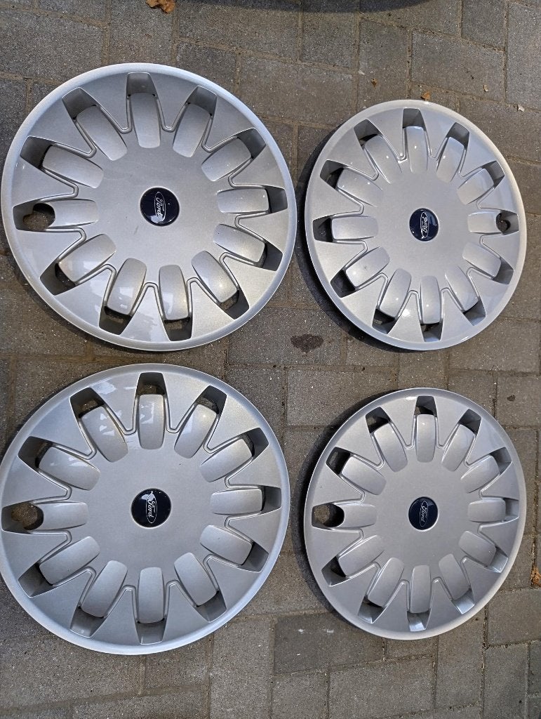 Wieldoppen Ford maar R16. 16 inch, Auto diversen, Ophalen, Zo goed als nieuw