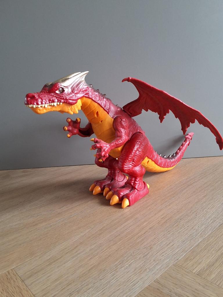 Rode draak speelgoedfiguur met vleugels met beweging/geluid, Ophalen, Zo goed als nieuw, Jongen of Meisje
