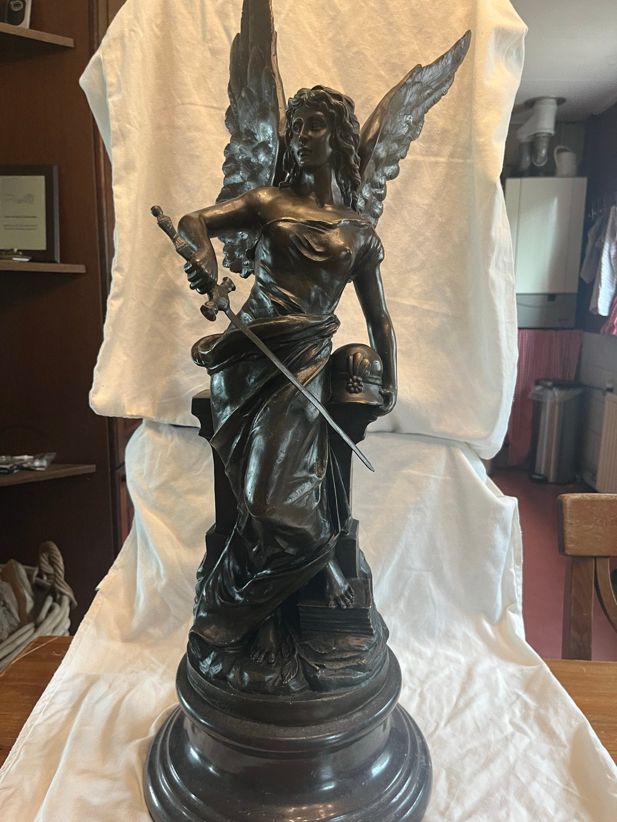 Bronzen beeld Romeinse godin Minerva - gesigneerd Nick, Brons, Gemerkt, Beeld, Bruin